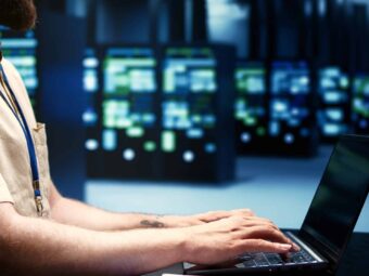 Supervisor doing server diagnostic test